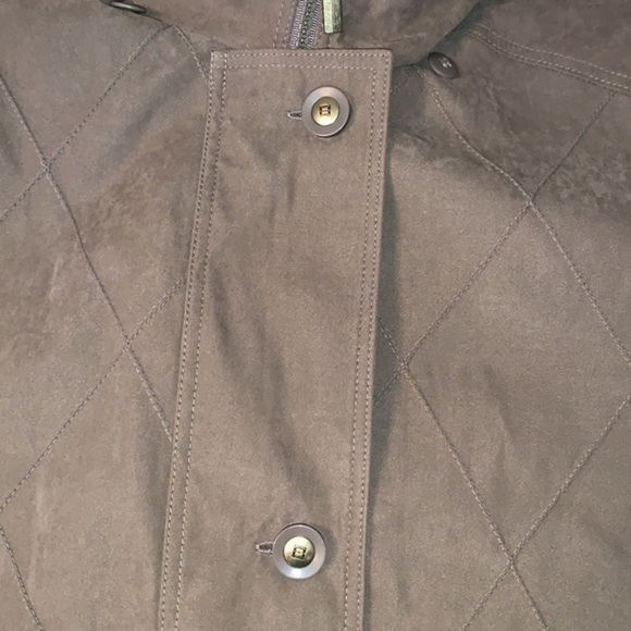 BEIGE MICRO SUEDE FULL ZIP FULLY LINED WINTER LADIES WINTER COAT WHITE STAG LG - Picture 4 of 10